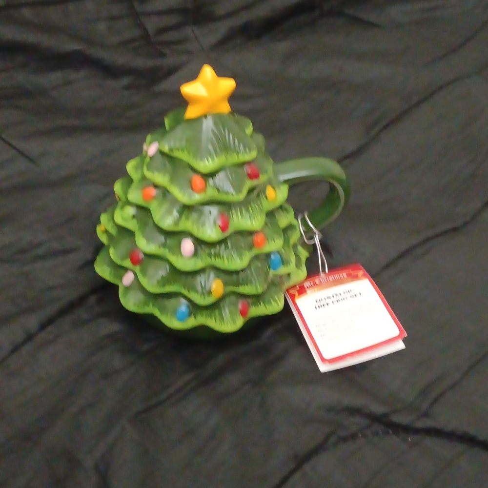 Mr Christmas  Lidded Tree Coffee Mug